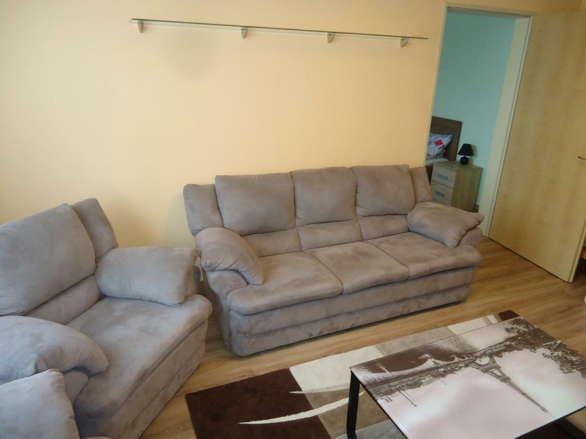 Legyel A Vendegunk :) Appartement Debrecen Buitenkant foto